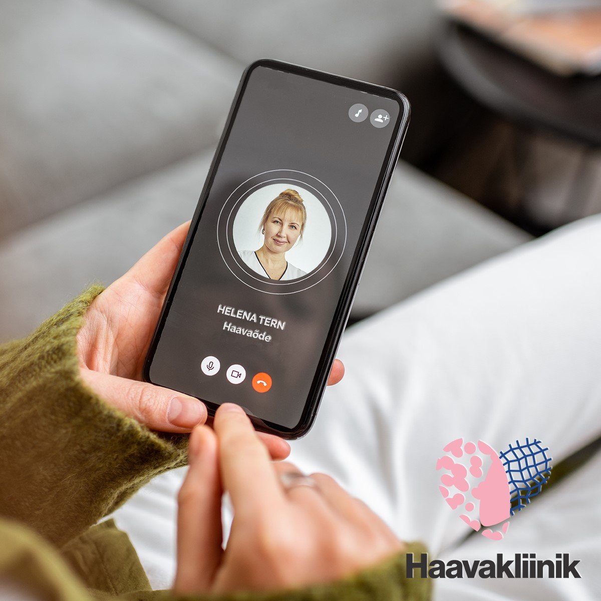 Helena_Tern_haavaode Haavaõde telefonis